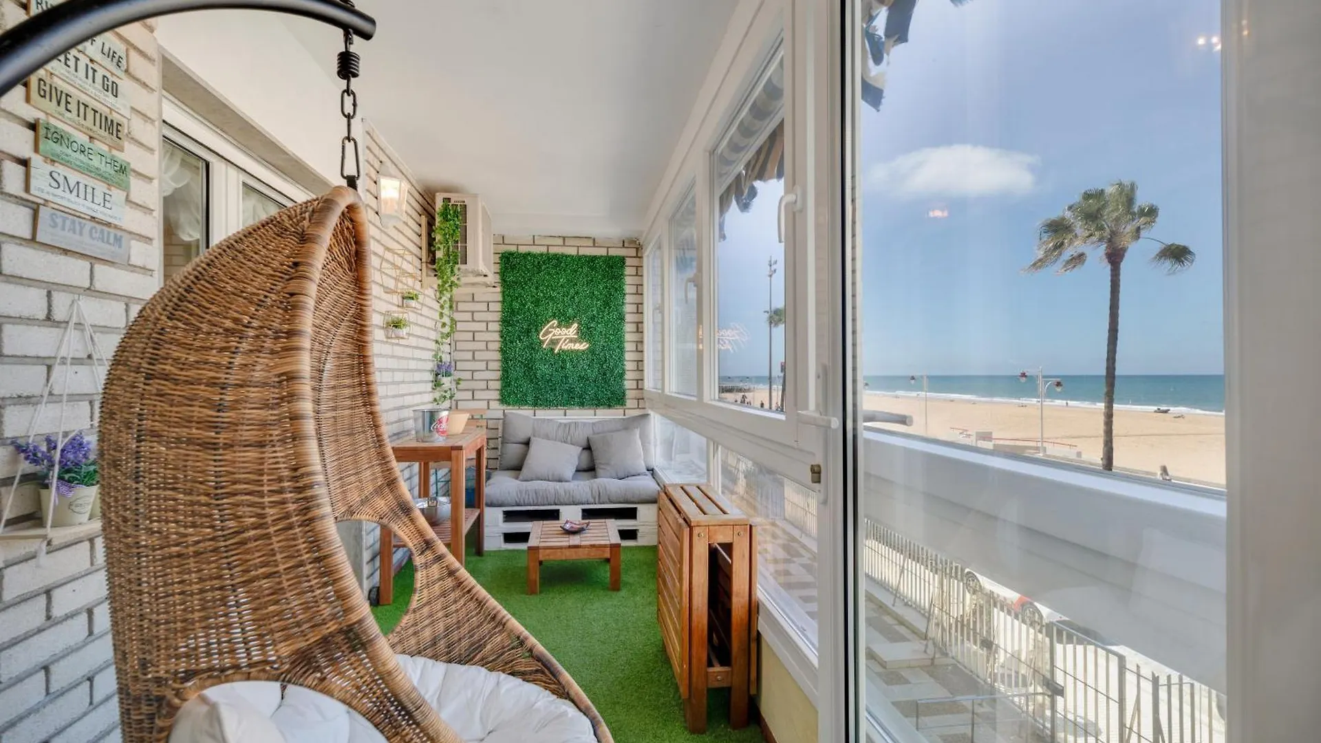 Atardecer Beach Apartment Cadiz